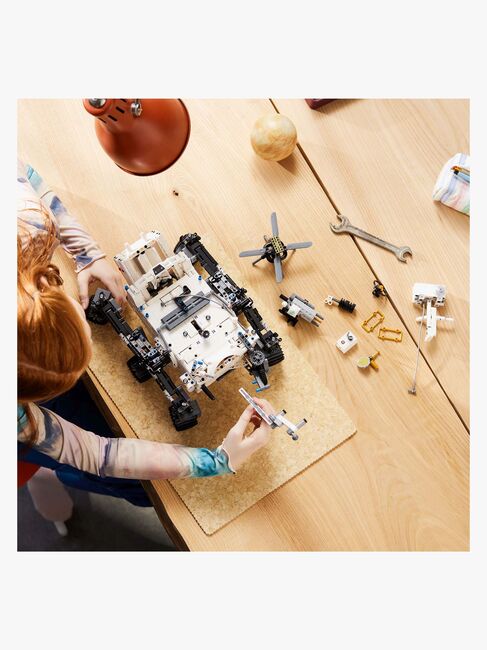 LEGO Technic 42158 NASAs Mars Rover Perseverance