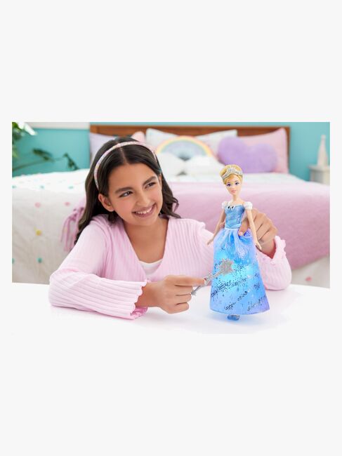 Disney Princess Light Up Askepot Dukke