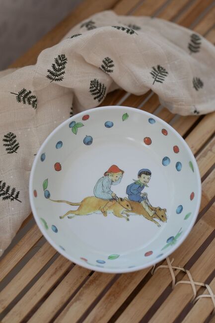 Elsa Beskow Putte I Blåbærskoven  Stor Skål