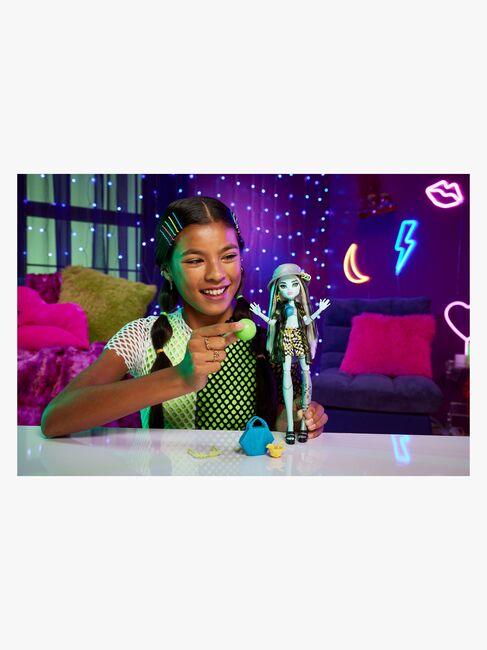 Monster High Scare-adise Island Dukke Frankie Stein