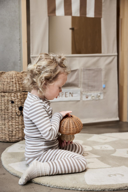 OYOY Mini Nautilus Hopscotch Gulvtæppe 100x112, Clay/Offwhite