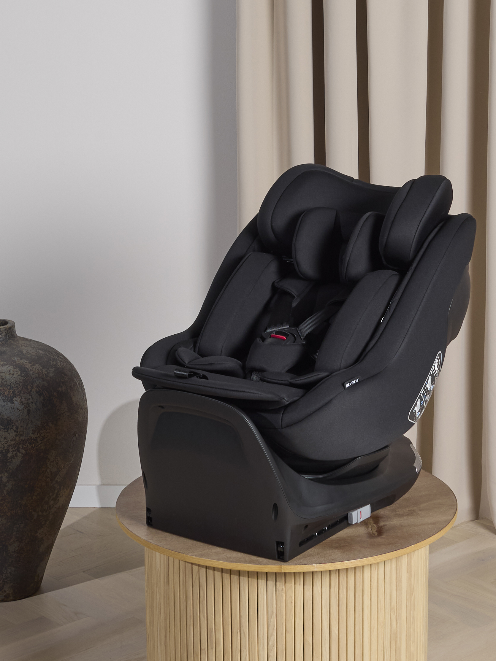Beemoo Revolve i-Size Autostol inkl. Base, Black Stone