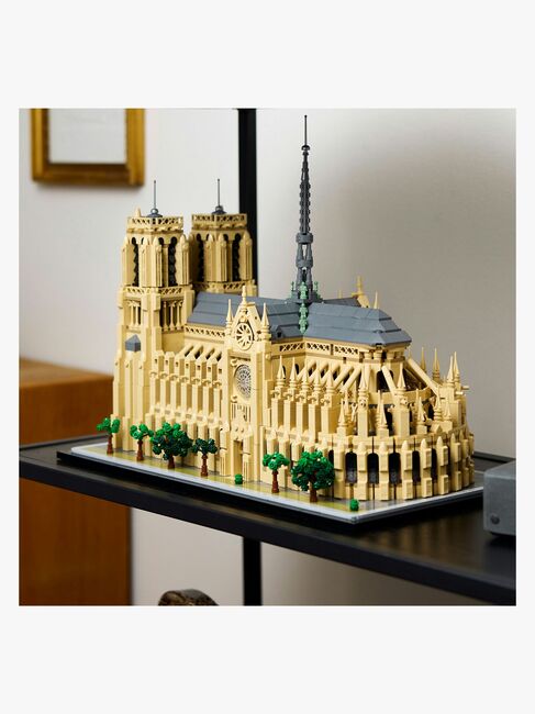 LEGO Architecture 21061 Notre-Dame de Paris