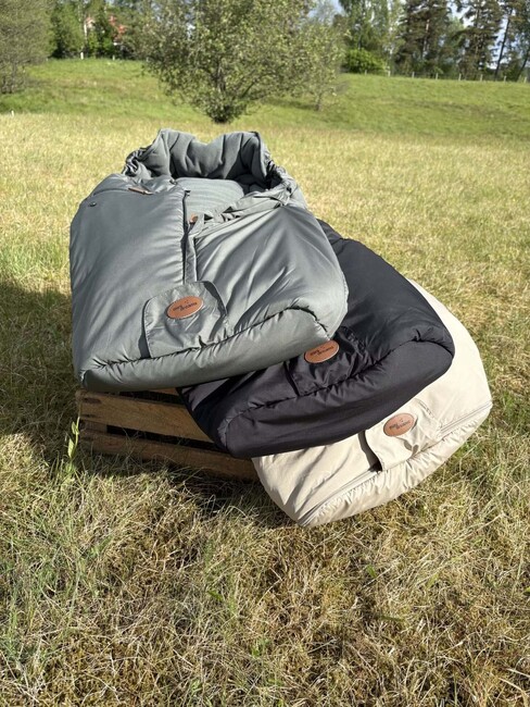 Mini Dreams Mini Kørepose, Sort MiniÅkpåse-45658-4622_4a.jpg