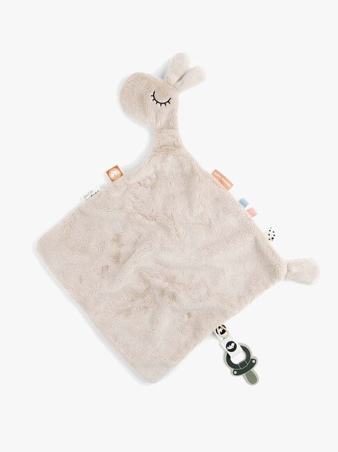 Done By Deer Lalee Nusseklud, Sand