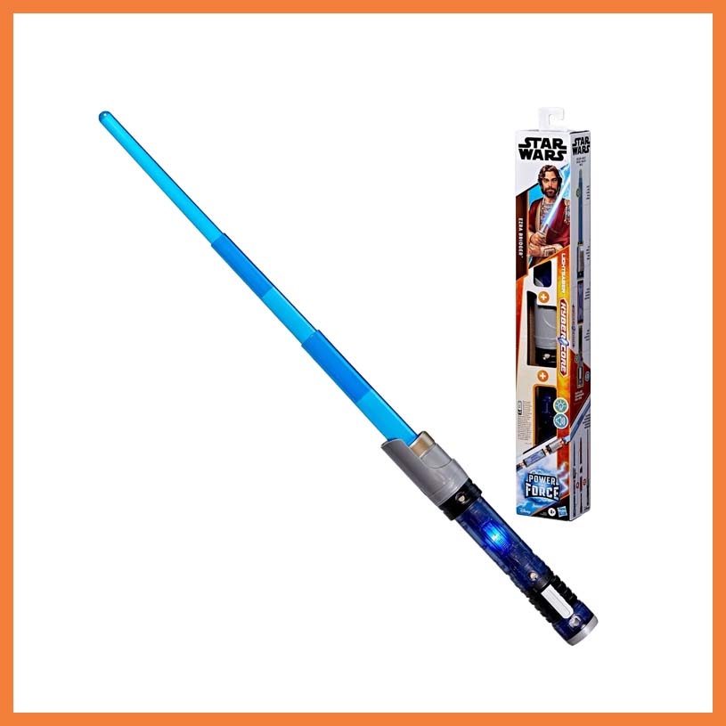 Blå lyssabel med teksten 'STAR WARS' på emballagen.