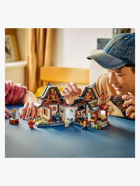 LEGO Ninjago 71858 De Fire Våben-smedjen – 15-års jubilæum