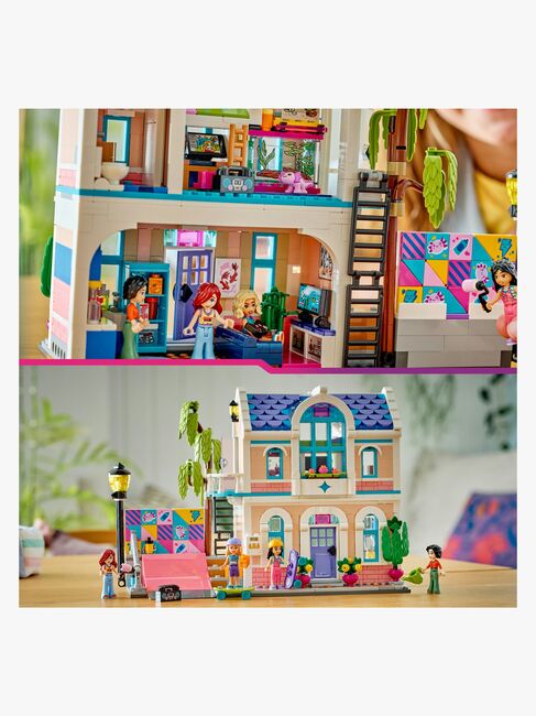 LEGO Friends 42687 Lianns families hus