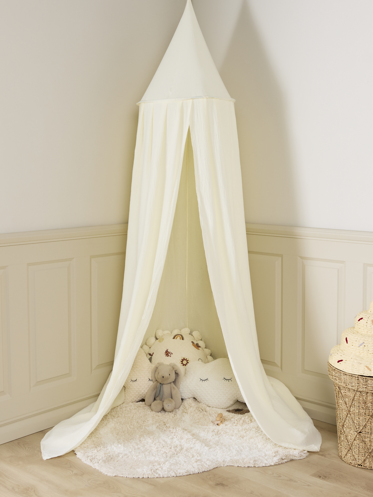 CPY-01-WHITE-3858_5.jpg