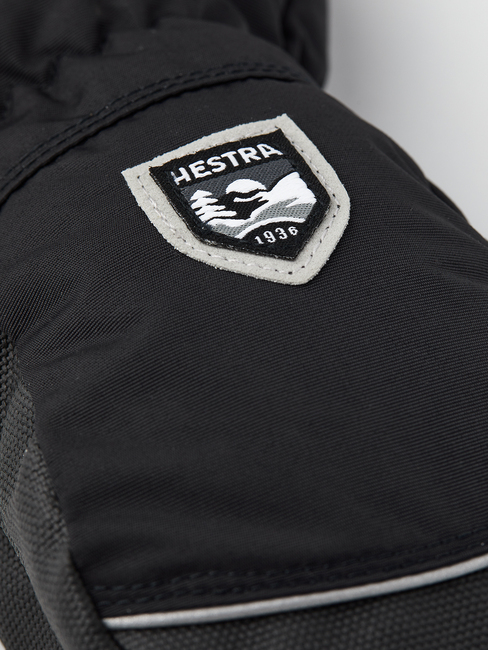 Hestra Akka JR Vanter, Sort