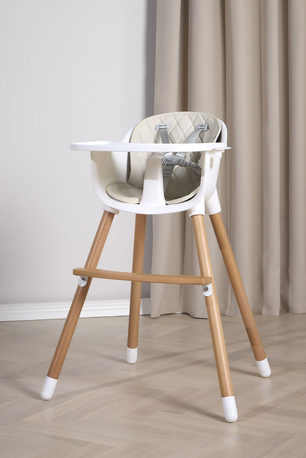 Beemoo CARE Nordic Højstol, Beige