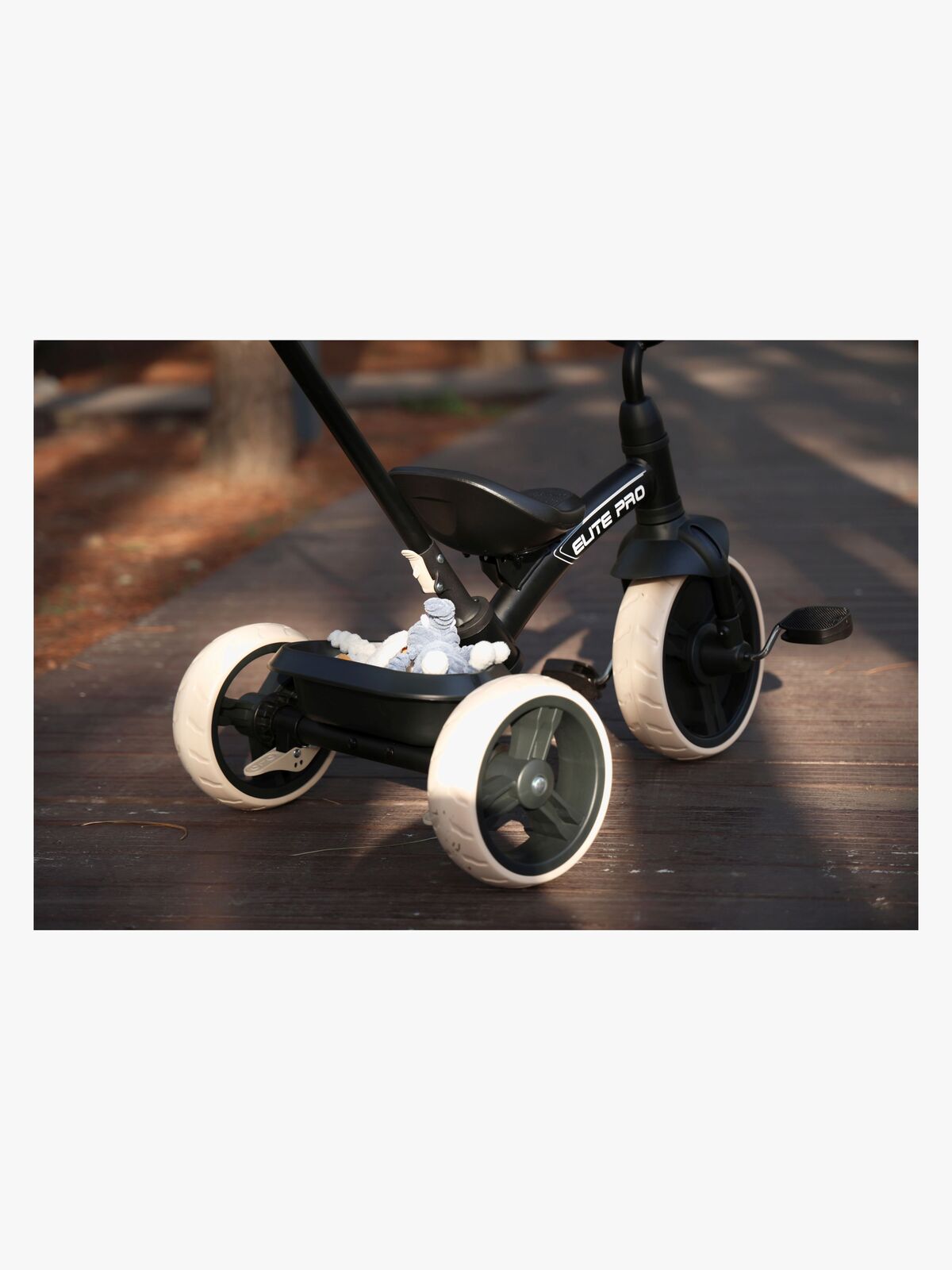 T10-B-Black-1895_4b.jpg