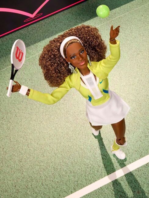 Barbie Collector Modedukke Serena Williams 00926005-2462_4c.jpg