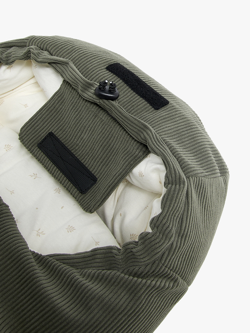BM-MiniFootmuff-GREENLEAF-1882_3c.jpg