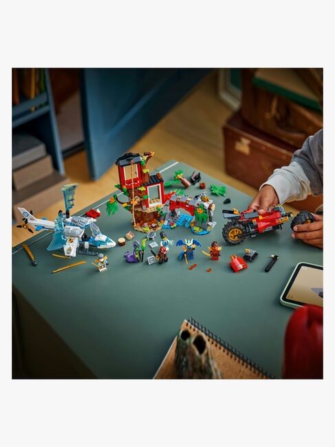 LEGO Ninjago 71857 Ninjafartøjernes kamp for trætophuset