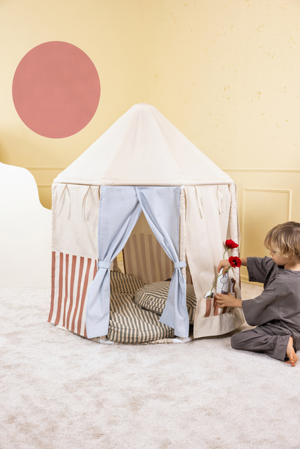 Kid's Concept Mumitroldene Legetelt med Figurer