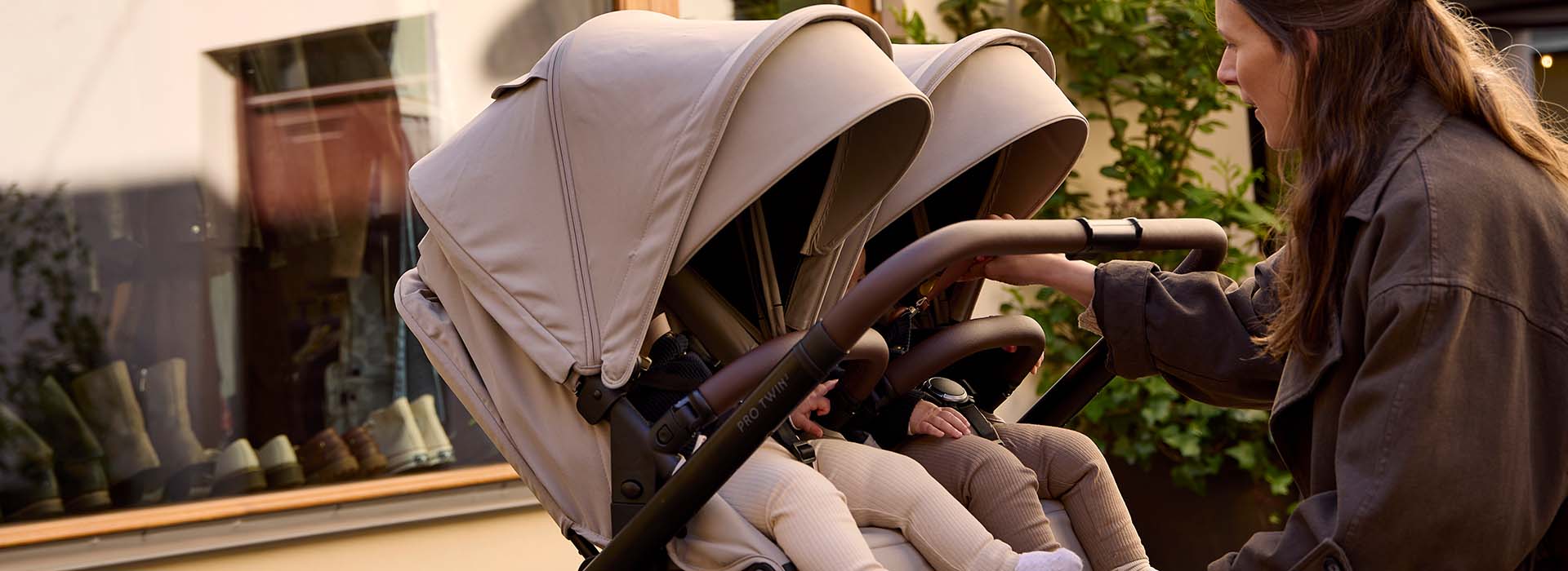 Beemoo_Strollerseries_PRO_header_1920x700.jpg