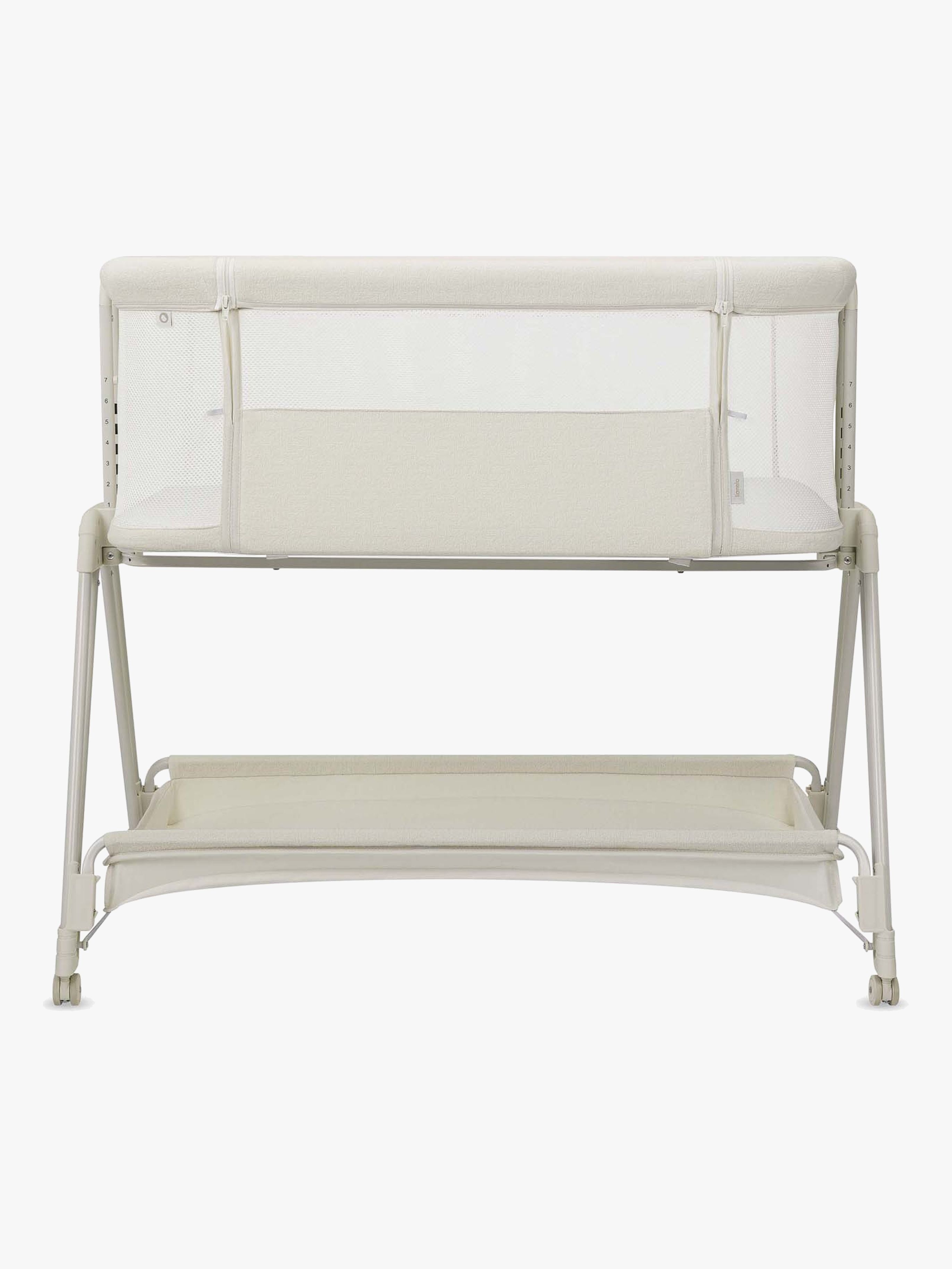 Luna Close& Cosy Bedside Crib bedside crib fra Lionelo