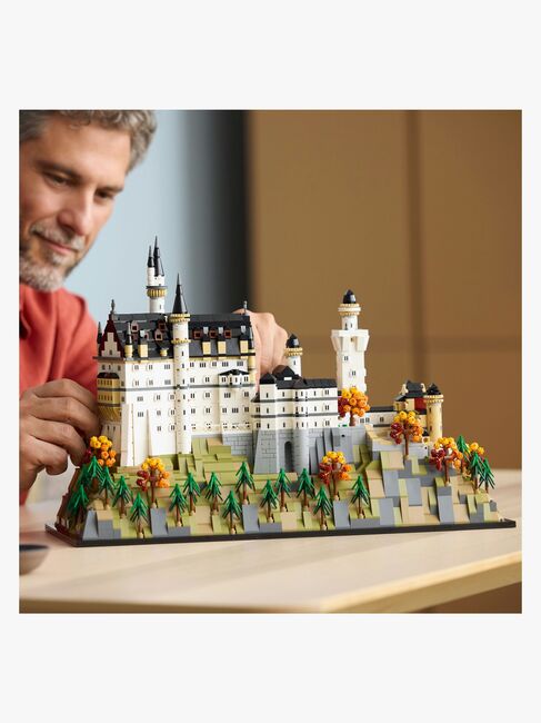 LEGO Architecture 21063 Neuschwanstein Slot
