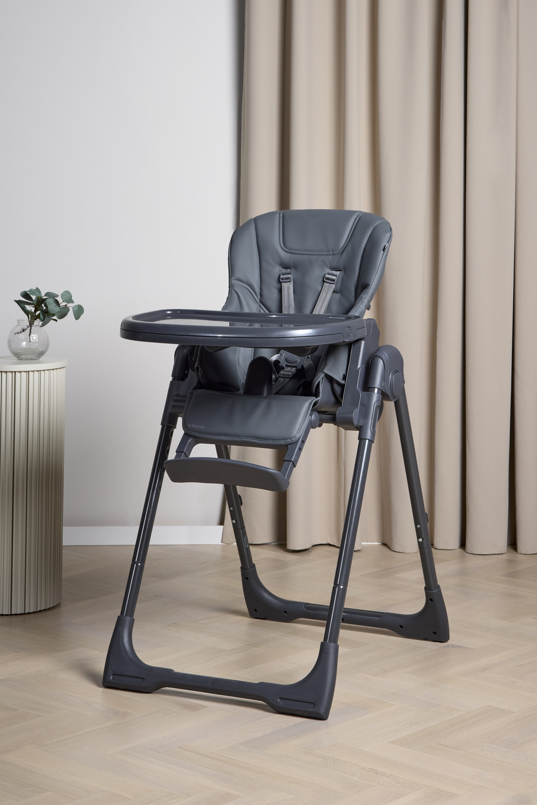 Beemoo CARE Dine Højstol, Earl Grey