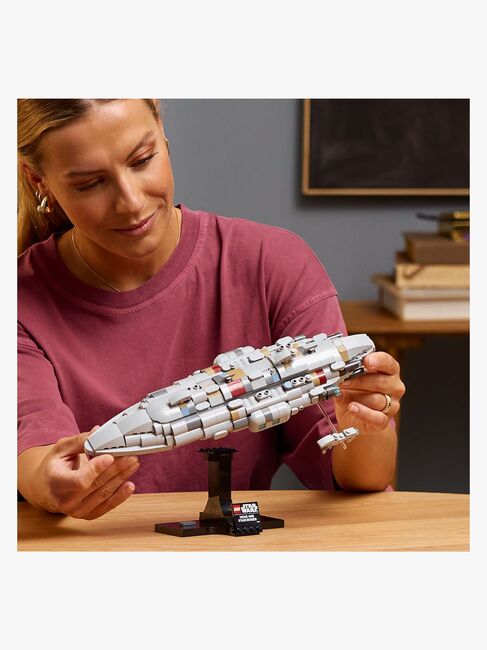 LEGO Star Wars 75405 Home One-stjernekrydser