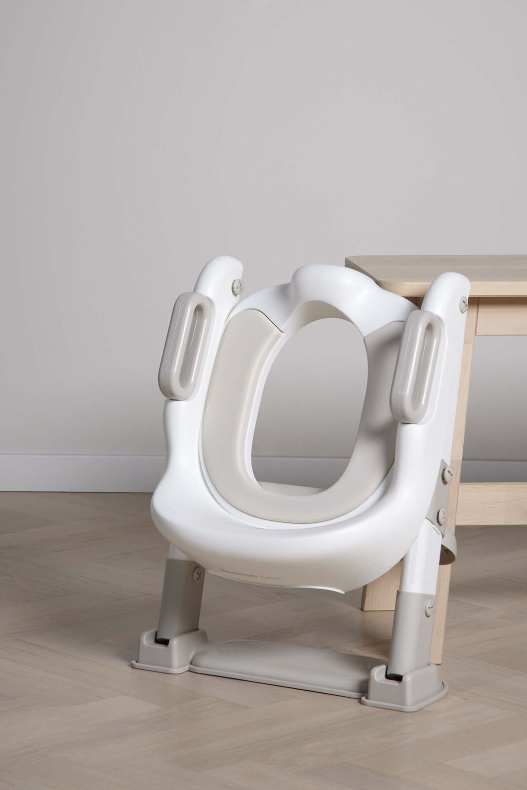 Beemoo CARE Assist Toiletsæde med Stige, Beige