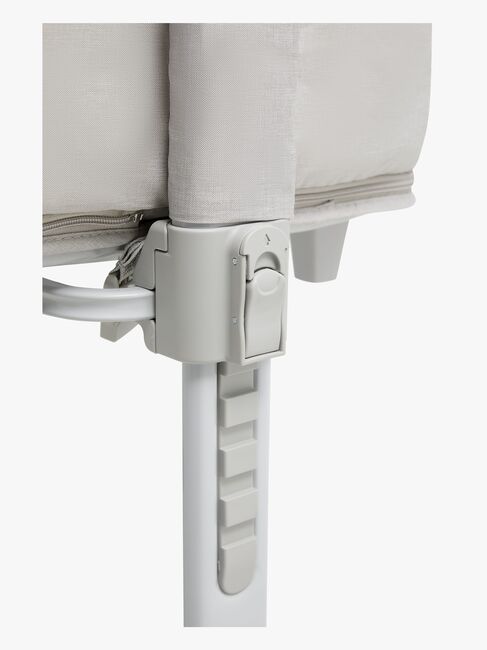 Beemoo CARE 2-i-1 Bedside Crib & Kravlegård, Light Grey