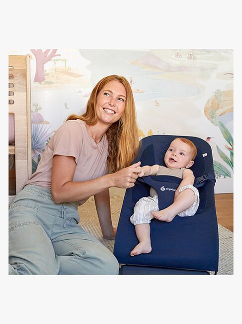 Ergobaby Evolve 3-in-1 Skråstol, Midnight Blue
