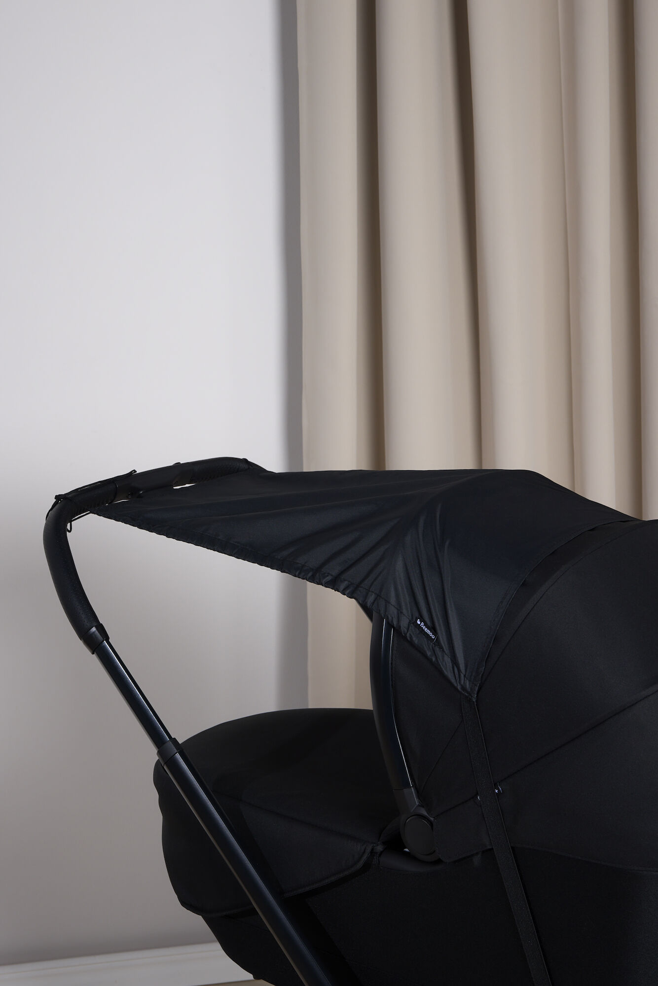 Beemoo UV Solbeskyttelse til Vogn, Black