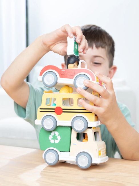 Melissa & Doug Cheery Lane Biler Og Figurer 3-Pak 806304-2540_4a.jpg