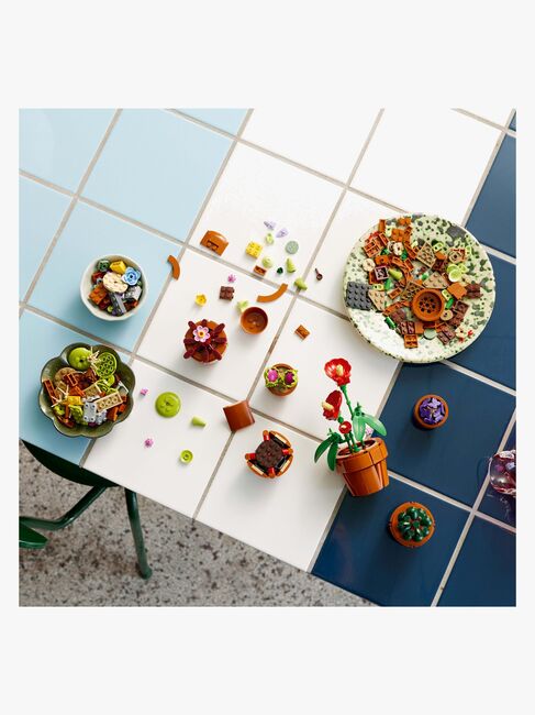 LEGO Icons 10329 Små planter
