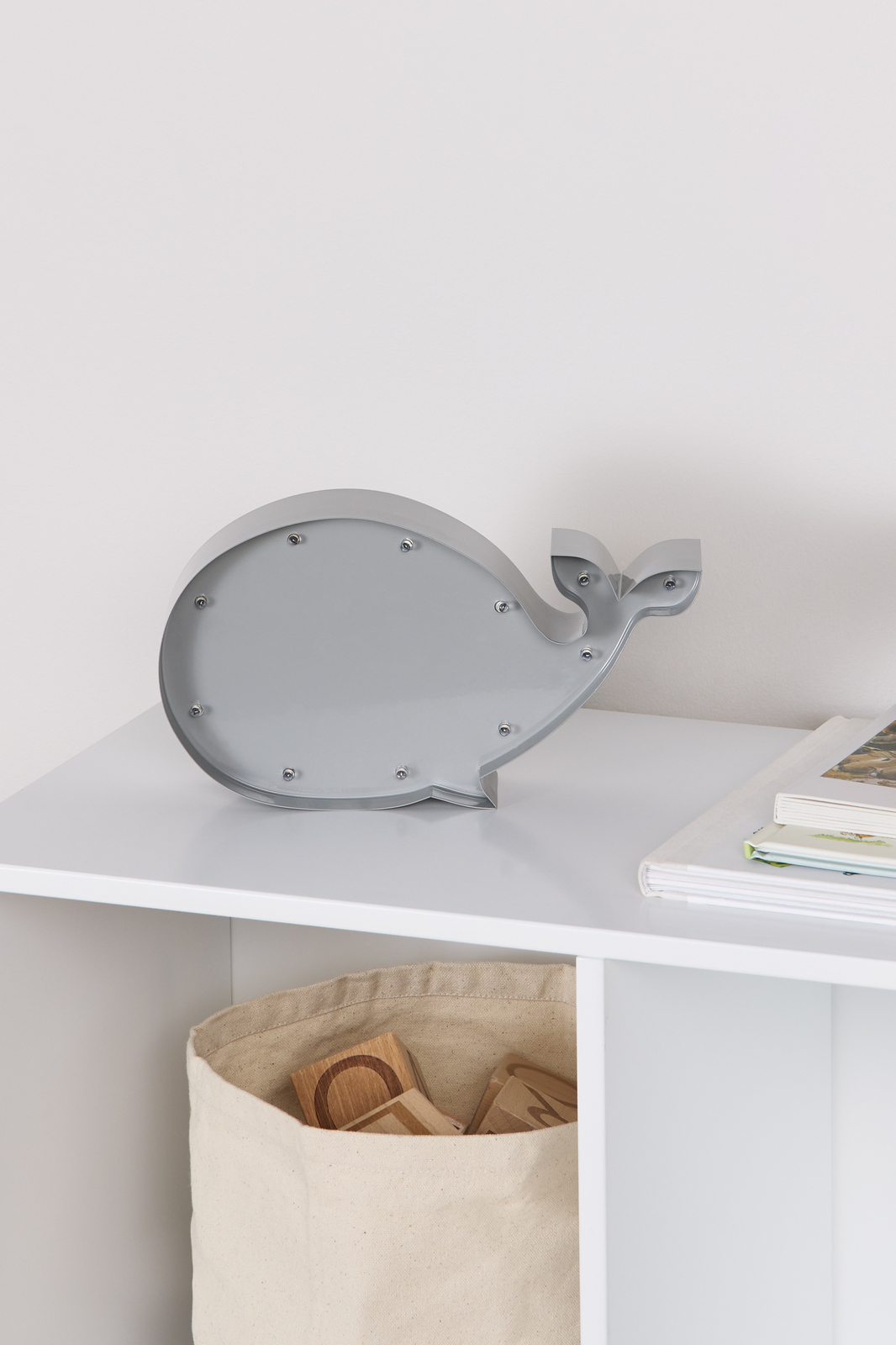 Cloudberry Castle Hval Lampe, Grå