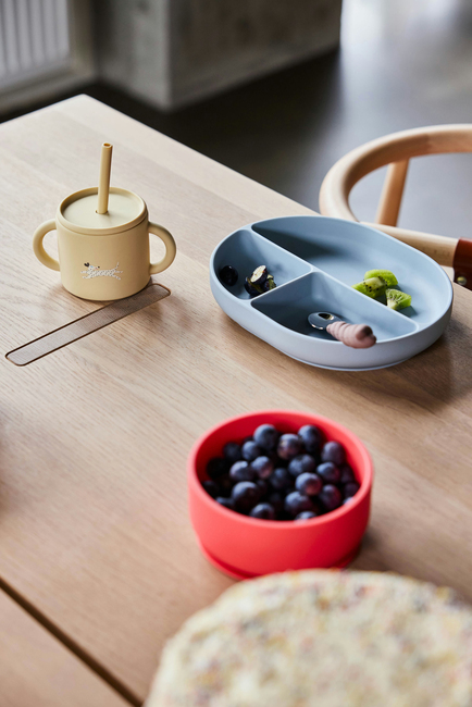 OYOY Enkei Skål Silikone, Cherry Red