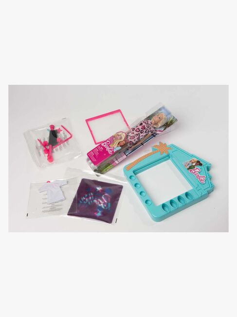 Barbie Fashion Designer with Dukke