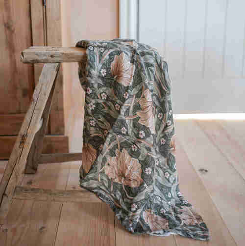 Elodie Tæppe/ Stofble i Musselin 80x80 Cm x William Morris, Pimpernel