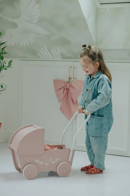 Krea Dukkevogn, Rose