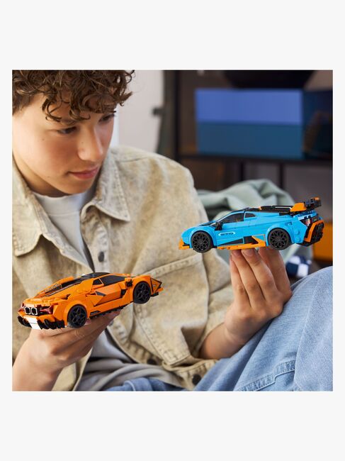 LEGO Speed Champions 77238 Lamborghini Revuelto og Huracán STO