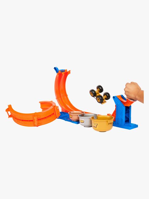 Hot Wheels Monstertruck Loop & Flip Trophy Challange Racerbane