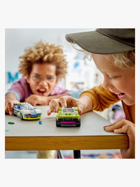 LEGO City 60415 Biljagt med politi og muskelbil