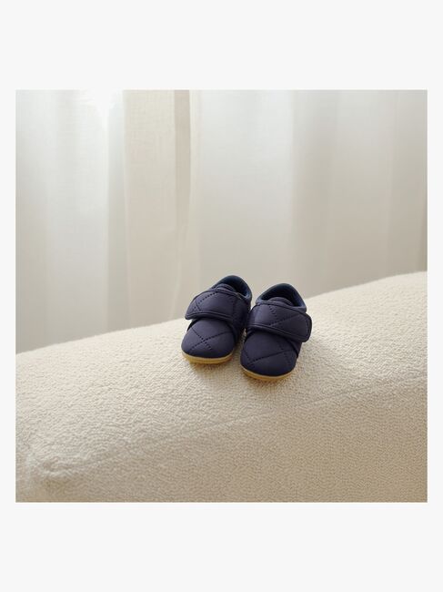 Wheat Sasha Indesko, Ink