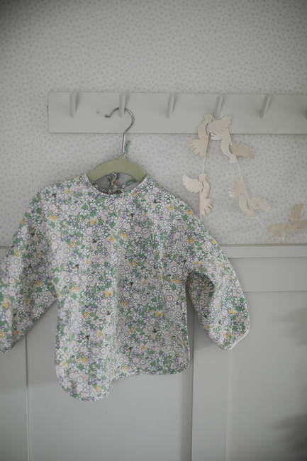 Elsa Beskow  Blomsterfestival Langærmet Hagesmæk