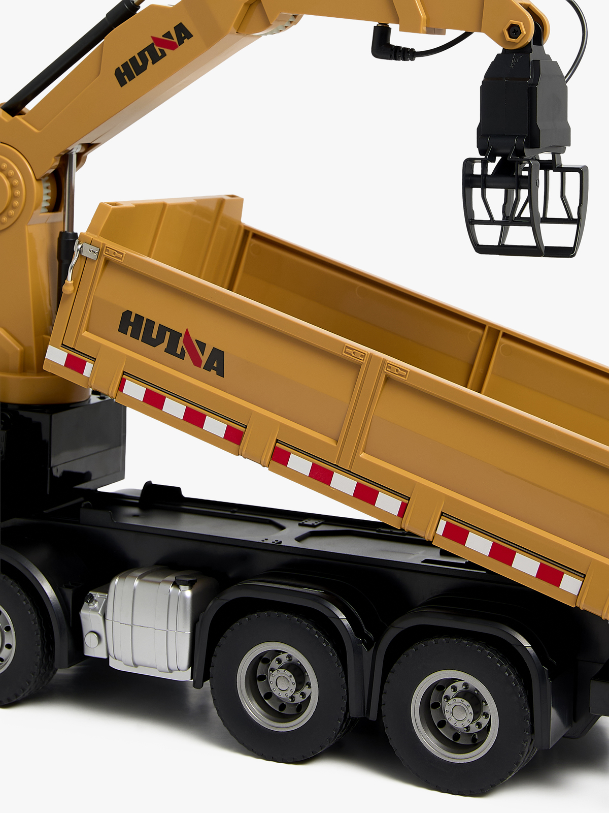 MX0524076-ENGINEERINGVEHICLE-4244_3e.jpg