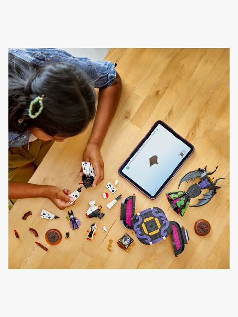 LEGO Disney Classic 43262 Maleficents og Cruella De Vils kjoler