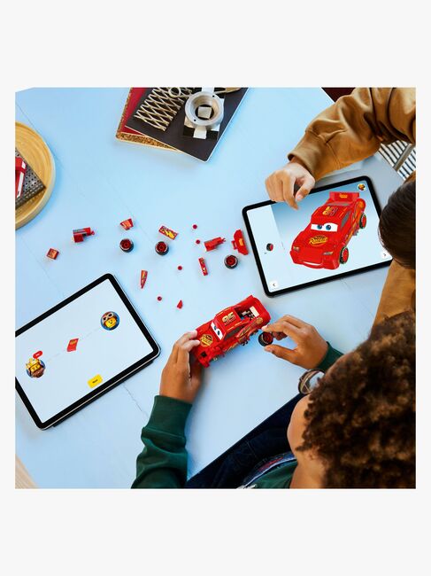 LEGO Speed Champions 77255 Lynet McQueen