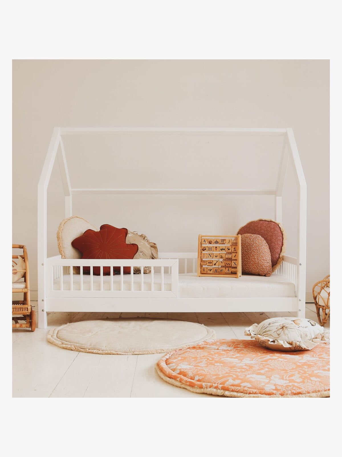 Minitude MATTEO Juniorseng 90x190, Hvid