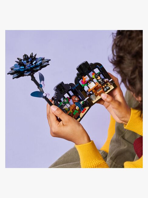 LEGO Wednesday 76784 Sort dahlia-blomst