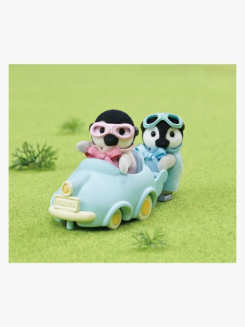 Sylvanian Families Figursæt Penguin Babies Ride ‘n Play