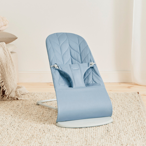 BabyBjörn Bliss Skråstol Woven Bladmønstret Quilt, Blå