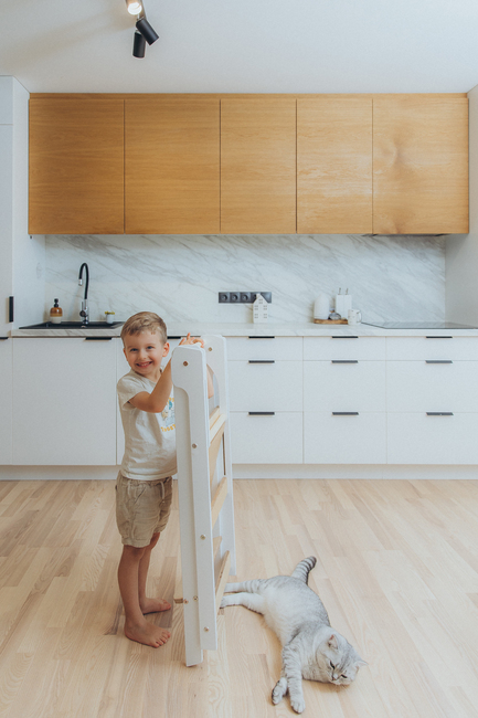Duck Woodworks Sammenklappeligt Læringstårn, Hvid