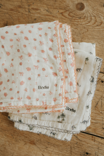 Elodie Bamboo Tæppe/ Stofble i Musselin, River Rose